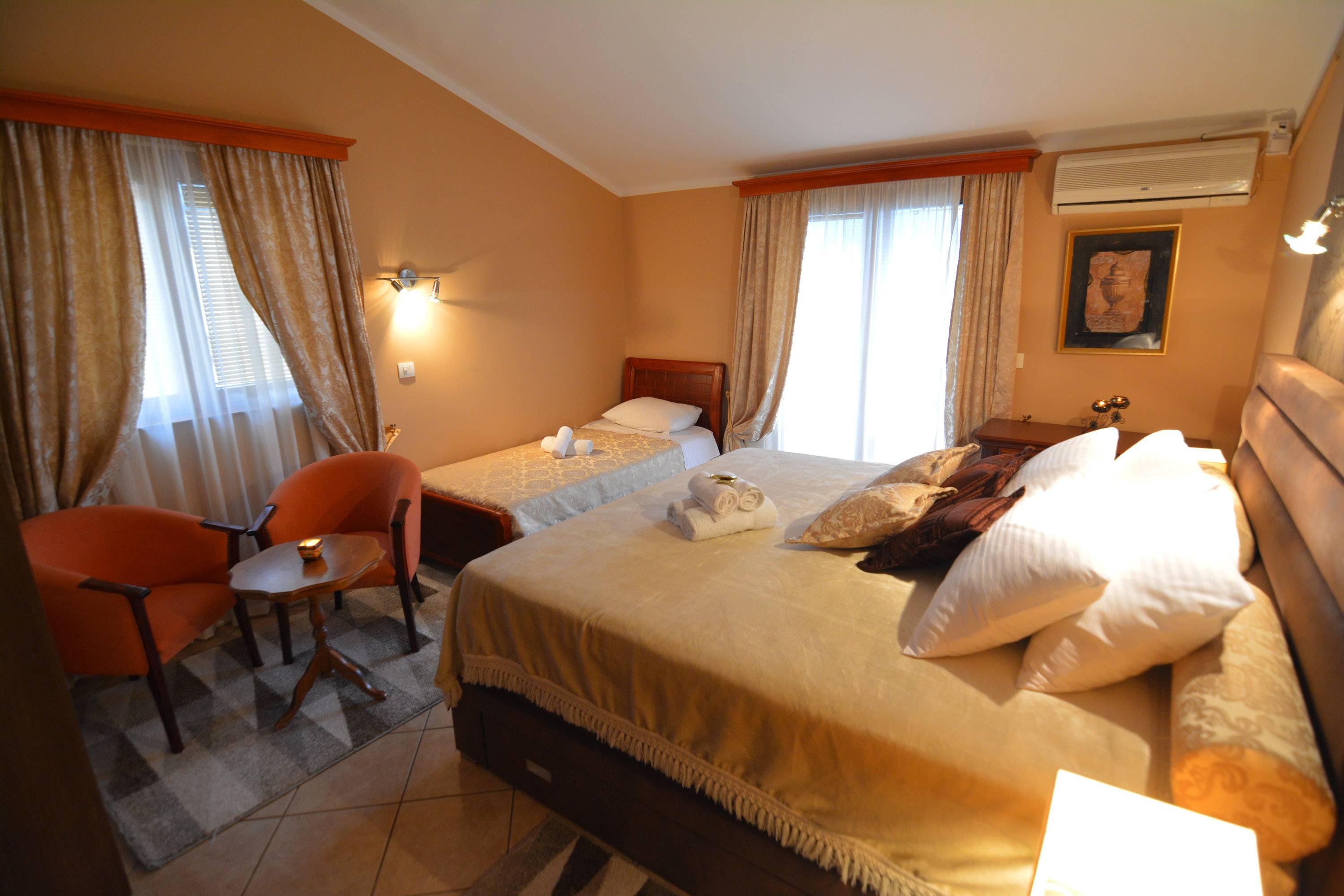 Apartments Bogdanovic Kotor Luaran gambar
