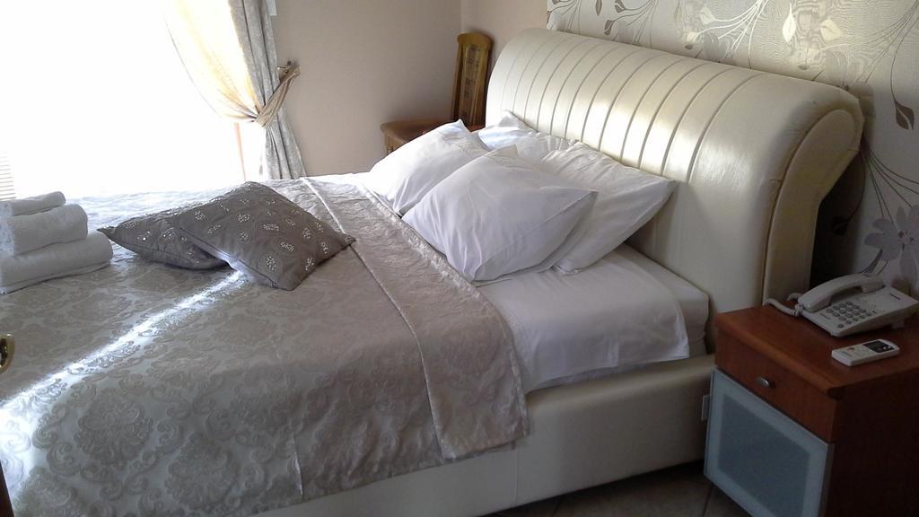 Apartments Bogdanovic Kotor Luaran gambar