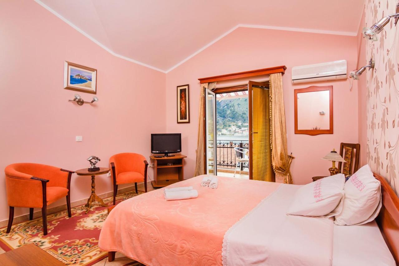 Apartments Bogdanovic Kotor Luaran gambar